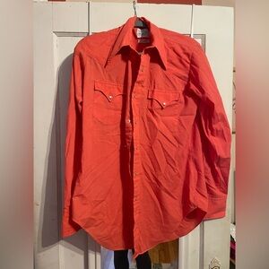 Men’s salmon color perl snap button up (extra long)

Vintage Sears